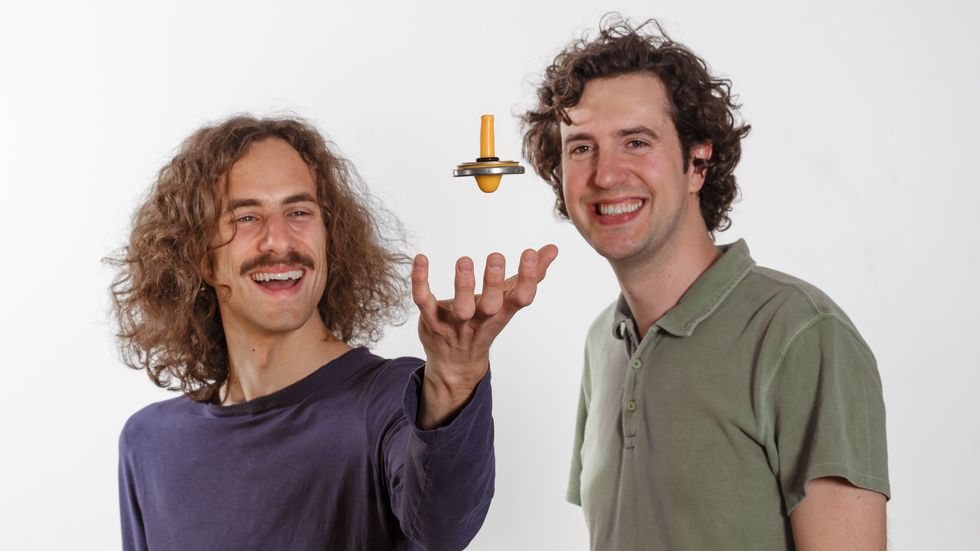 Cosimo Rusconi (l.) and Oriol Romero-Isart (r.)