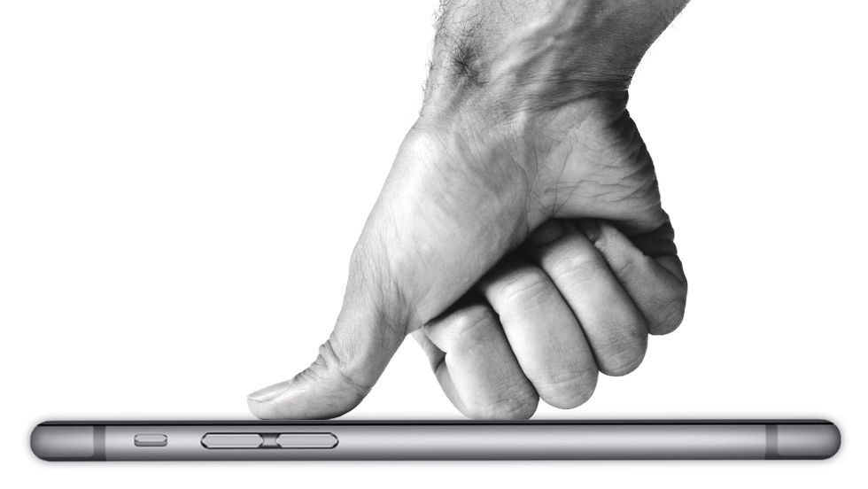 thumb on phone
