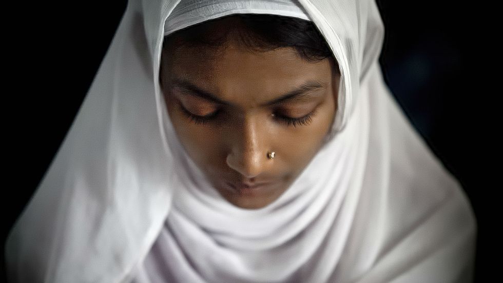 Are religious people really less smart, on average, than atheists?