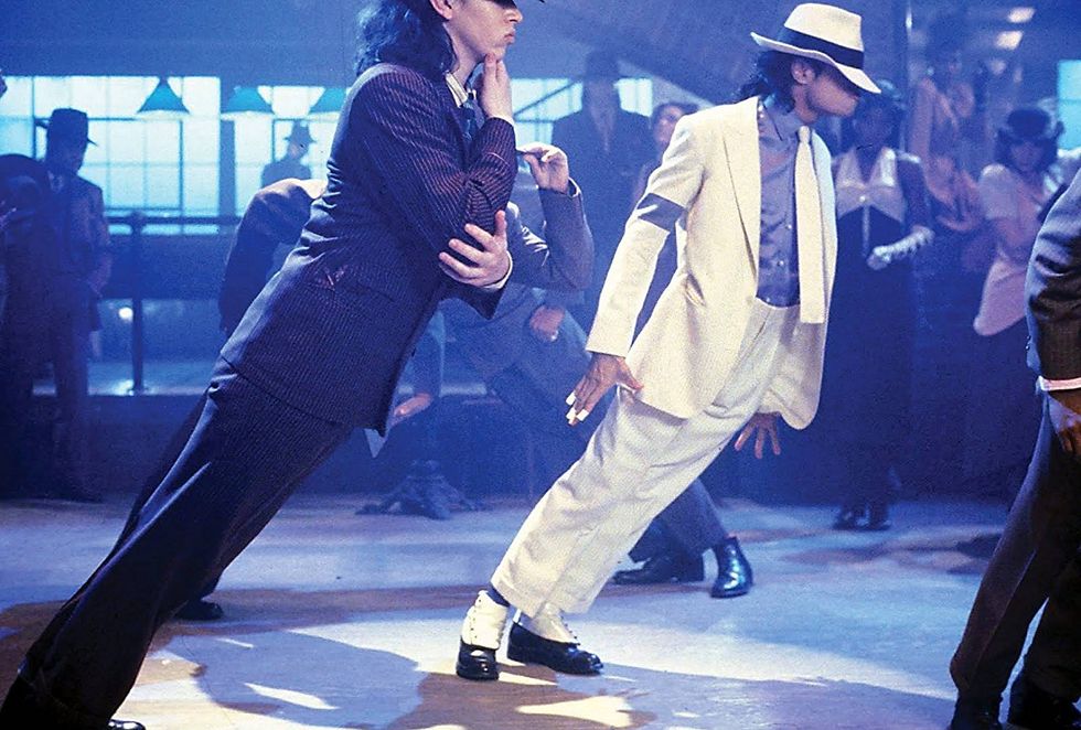 Michael Jackson dancing in 'Smooth Criminal'. 1988.