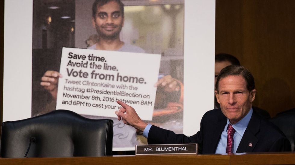 Sen. Richard Blumenthal (D-CT) questions witnesses during the 'Extremist Content and Russian Disinformation Online' Senate hearing on Capitol Hill, October 31, 2017. (Photo: Drew Angerer/Getty Images)