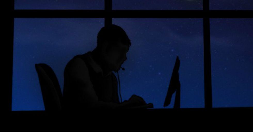 Night Shift Workers Reveal The Scariest Things That Have Ever Happened To Them While Working Late.
