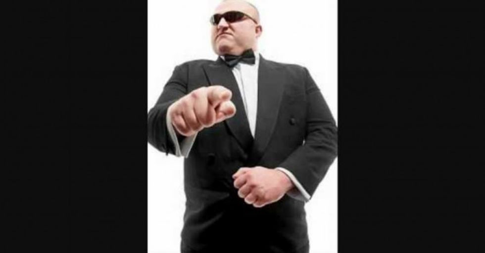 Stories From A High End Nightclub Bouncer. Behind-The-Scenes Is Wild.