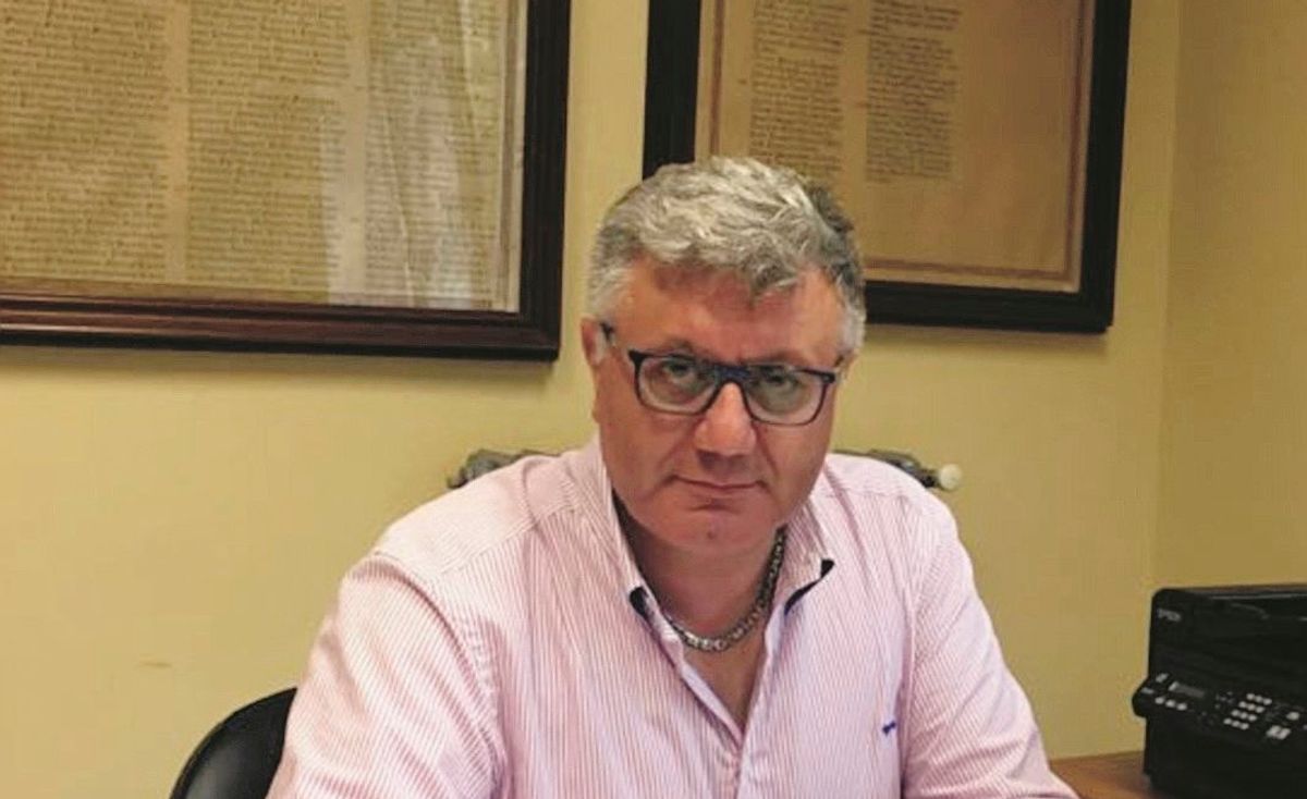 «Più gli emigrati dei residenti: il paese sta scomparendo»