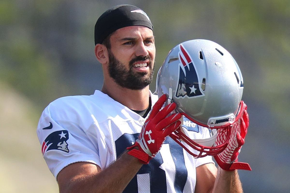 Eric Decker Throws in the Towel