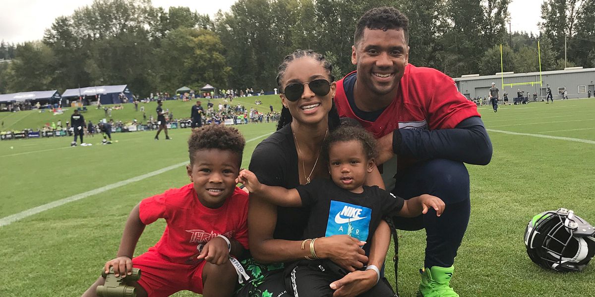 Positive Affirmations Helped Ciara Manifest The Man Of Her Dreams 