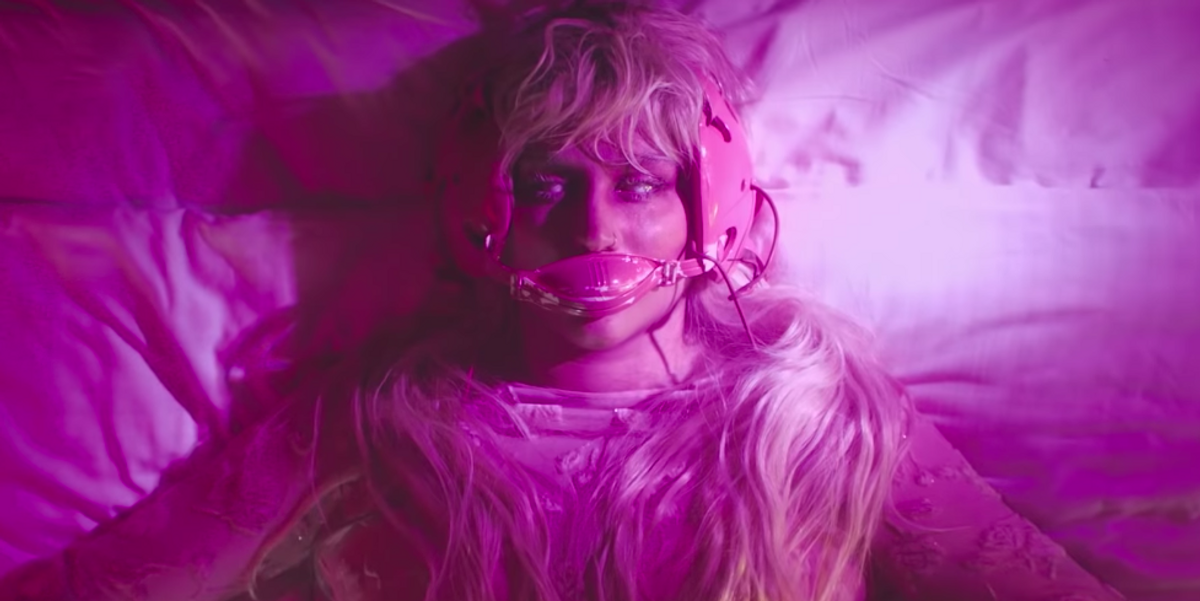 Kesha's 'Rainbow' Documentary Is a Raw Look at Her Life