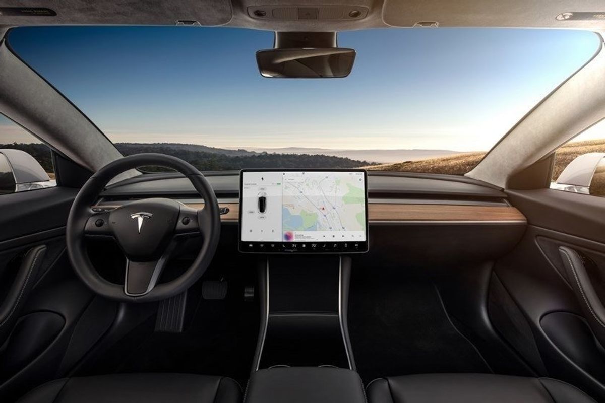 Netflix and charge: Musk says Tesla touchscreens to finally get video streaming