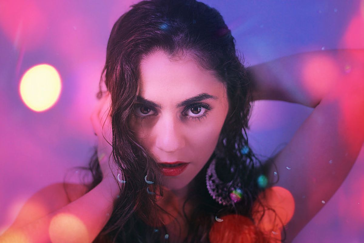 Alessa Ray Drops Salsa-Latin-Fueled 'Mamacita'