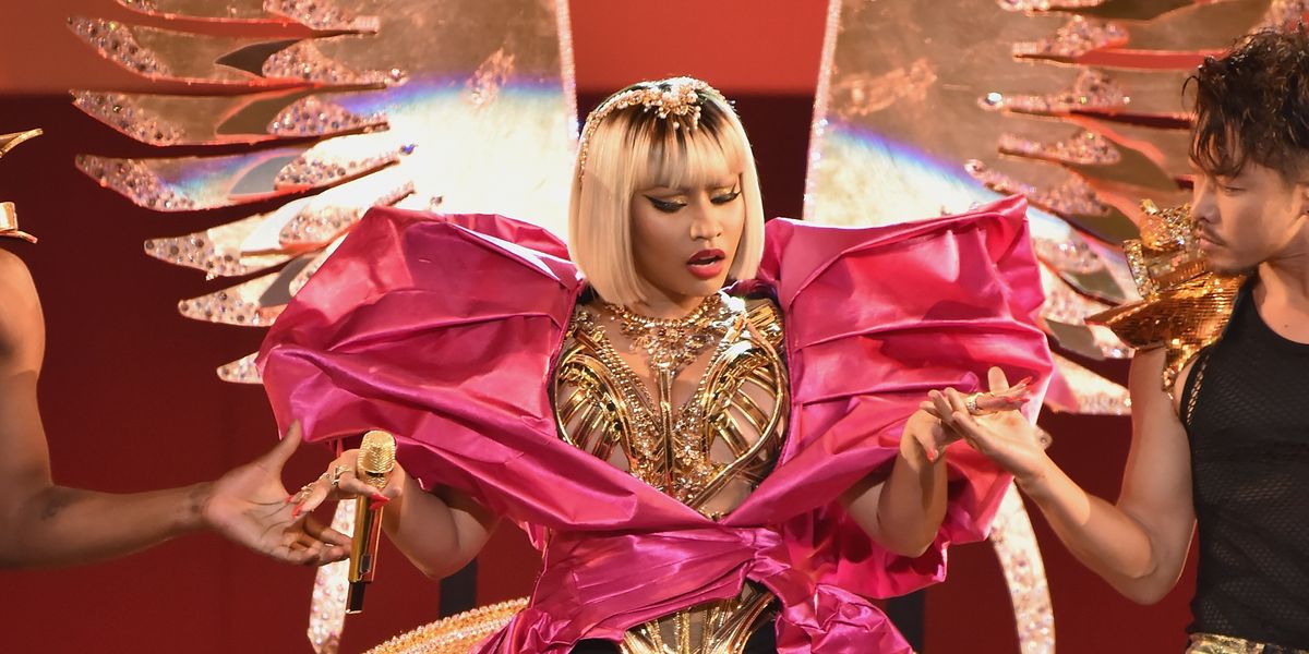 Watch Nicki Minaj's Majestic VMAs Performance
