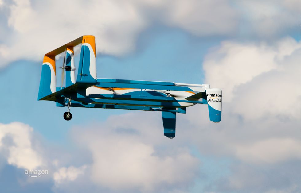 Amazon Plans Giant Airship Warehouses Hovering Above Cities with Armies of Delivery Drones