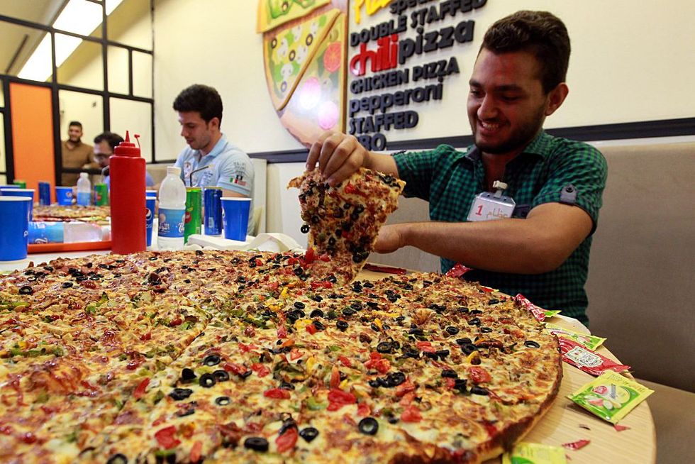 The Science Is In You Should Always Order The Biggest Pizza Big Think