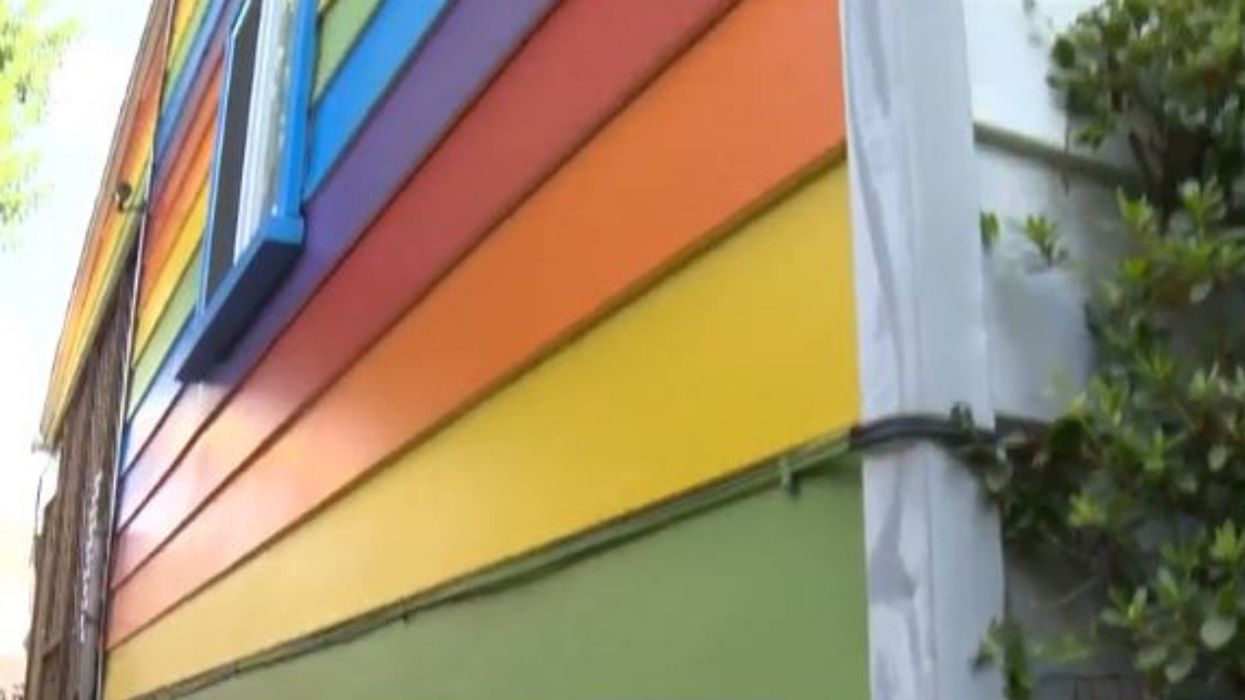 Same-Sex Couple Trolls Homophobic Neighbors By Painting Their House Pride Colors ❤️