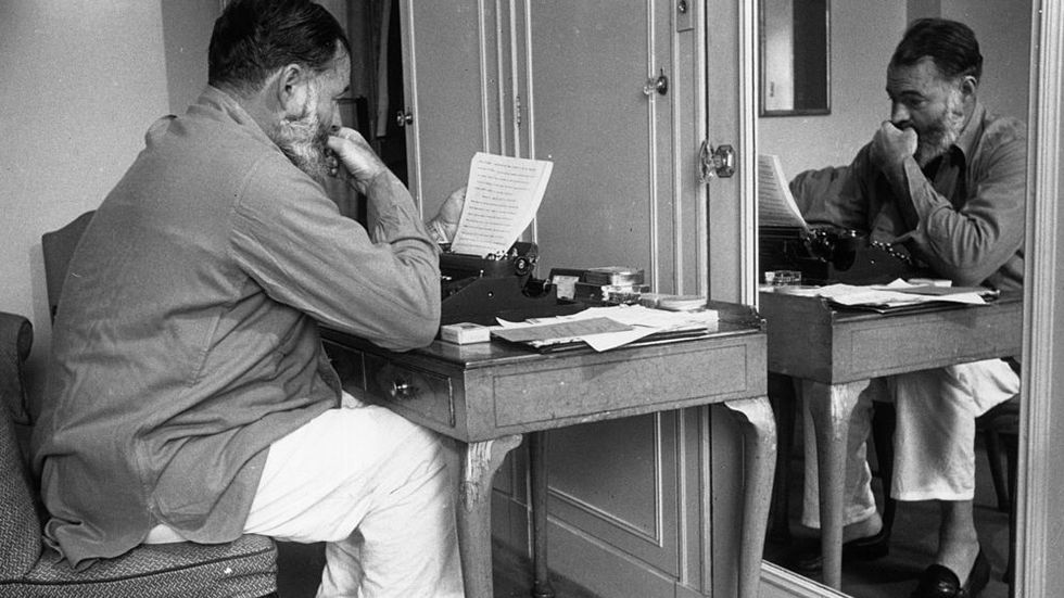 Journaling a sentence a day can make you happier
