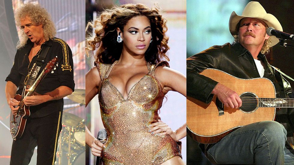 Pop music lyrics average a third-grade reading level