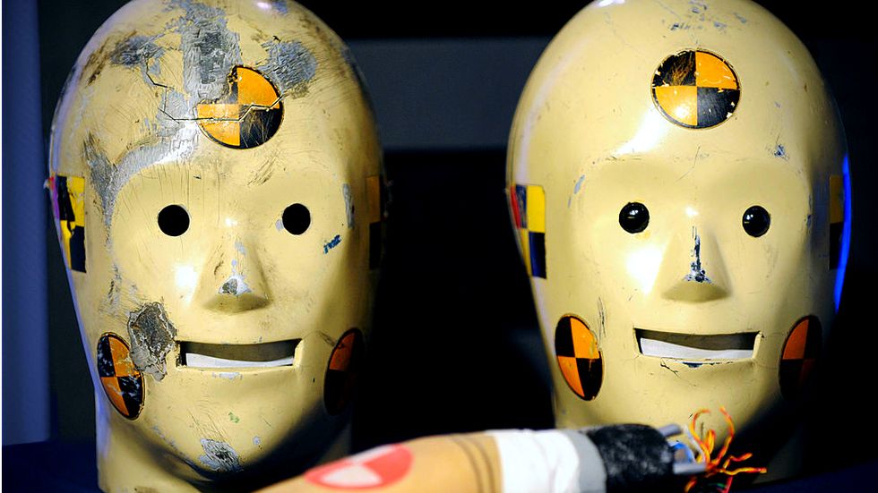 Why Smart People Do Stupid Things Behind The Wheel