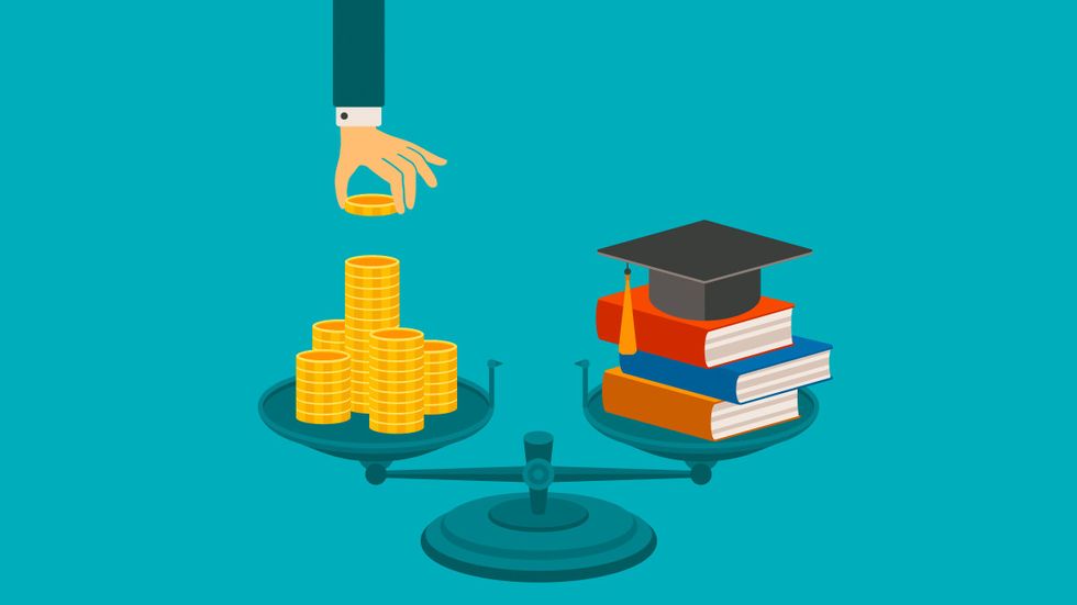 Why It's So Hard to Disrupt the Textbook Industry
