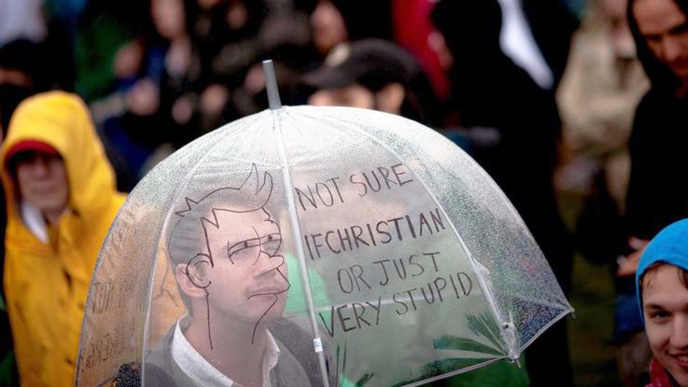 Religious people are less smart but atheists are psychopaths