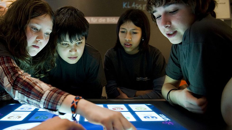 Healthy Eating App Teaches Students Climate Change