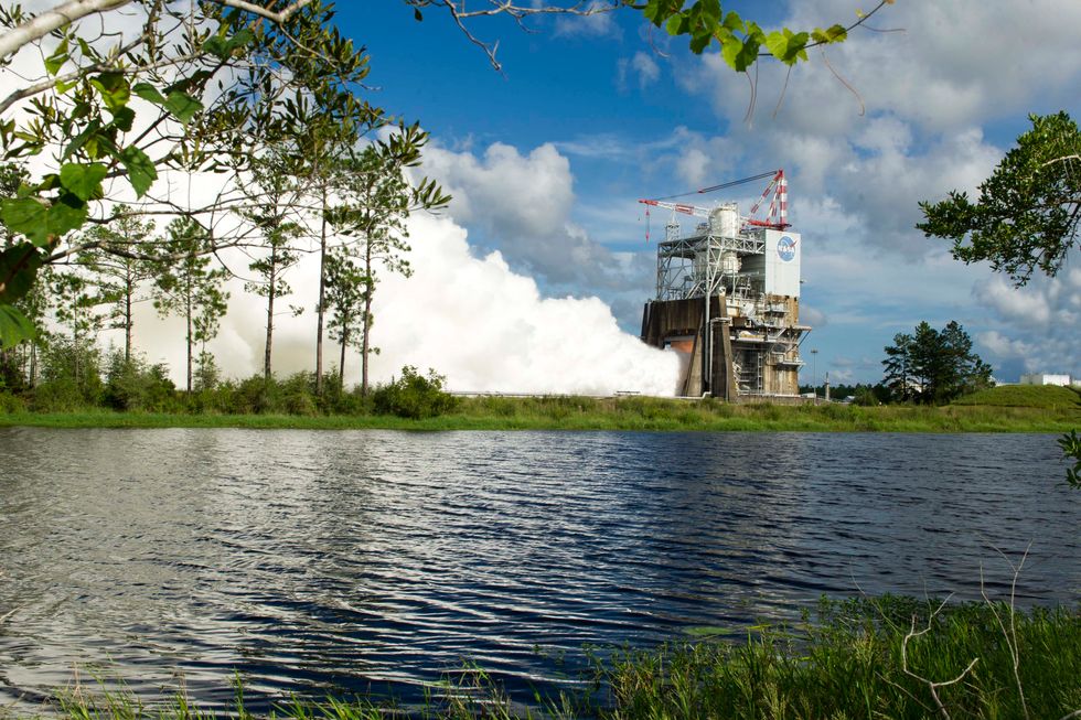 NASA Successfully Tests the Engine That Will Take Us to Mars