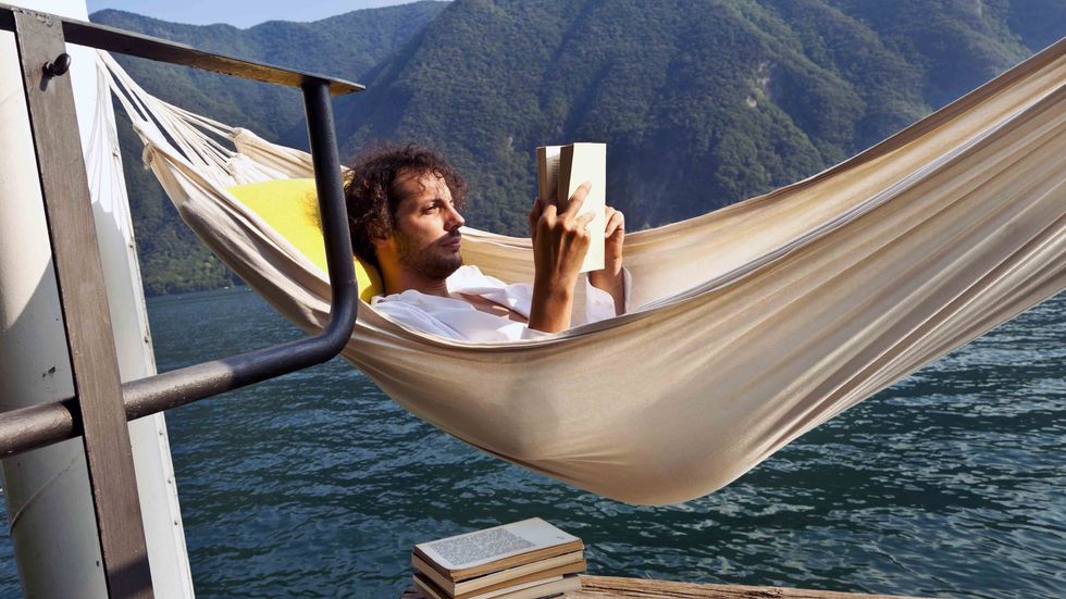 Why Spending Time Alone Is The Best Way to Rest