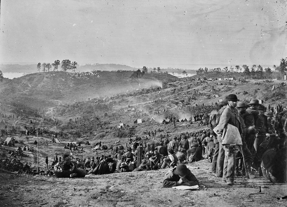 Confederate prisoners awaiting transportation, Belle Plain, Va, 1865
