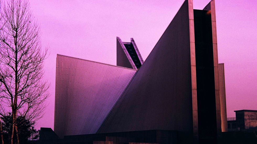 An exterior view of a modern building in Japan, circa 1965. (Photo by Harvey Meston/Archive Photos/Getty Images)
