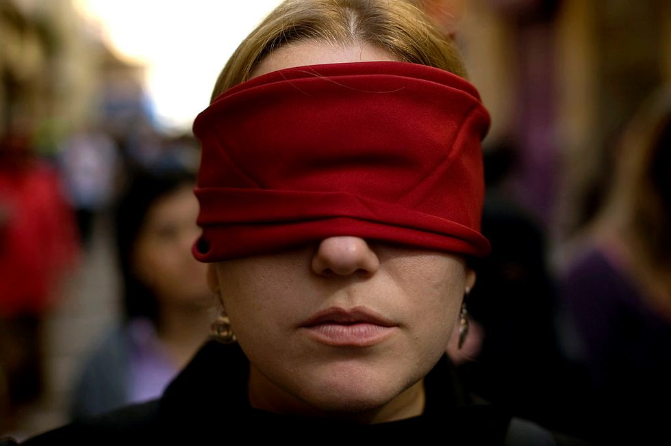 This Simple Trick Will Help You Read People's Emotions More Accurately