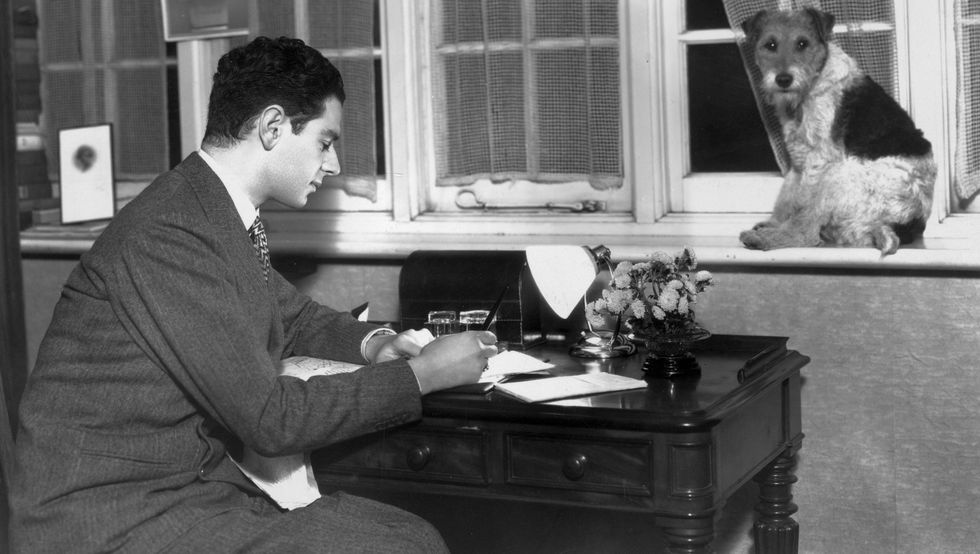 6 famous writers who never made a dime