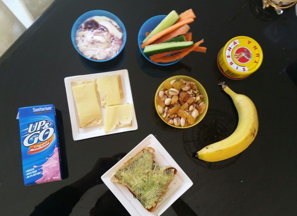 10 Healthy Snack Ideas For A Busy College Student