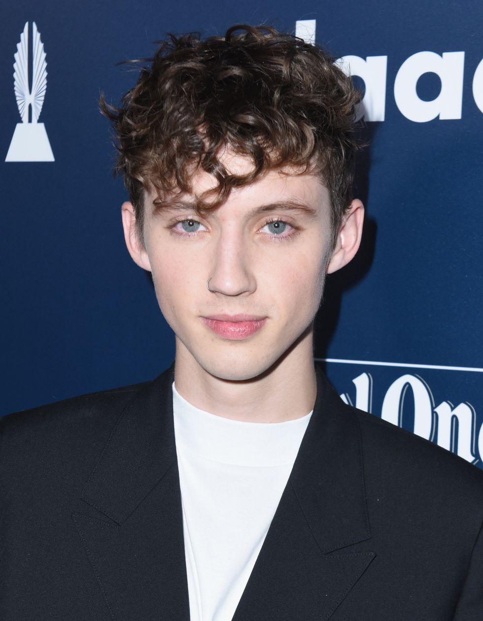 troye sivan debuts new song there you coachella nylon troye sivan debuts new song there you coachella nylon