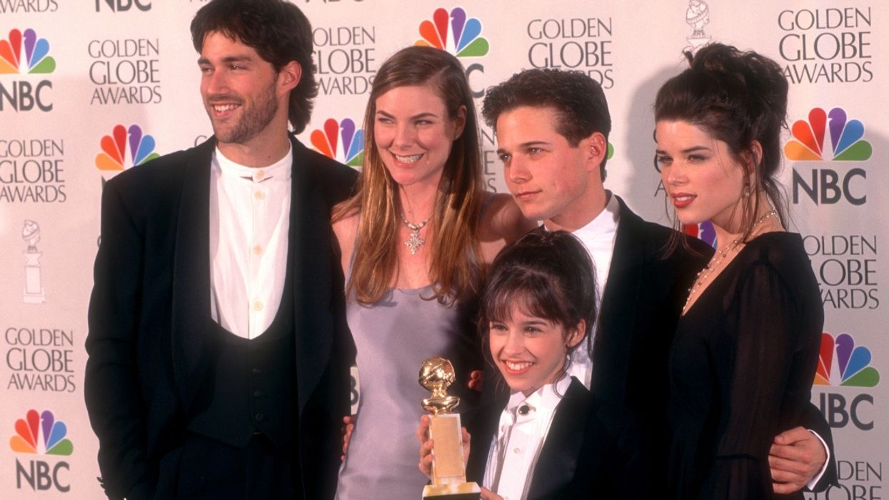 Everyone Is Beyond Ready For This New 'Party Of Five' Reboot