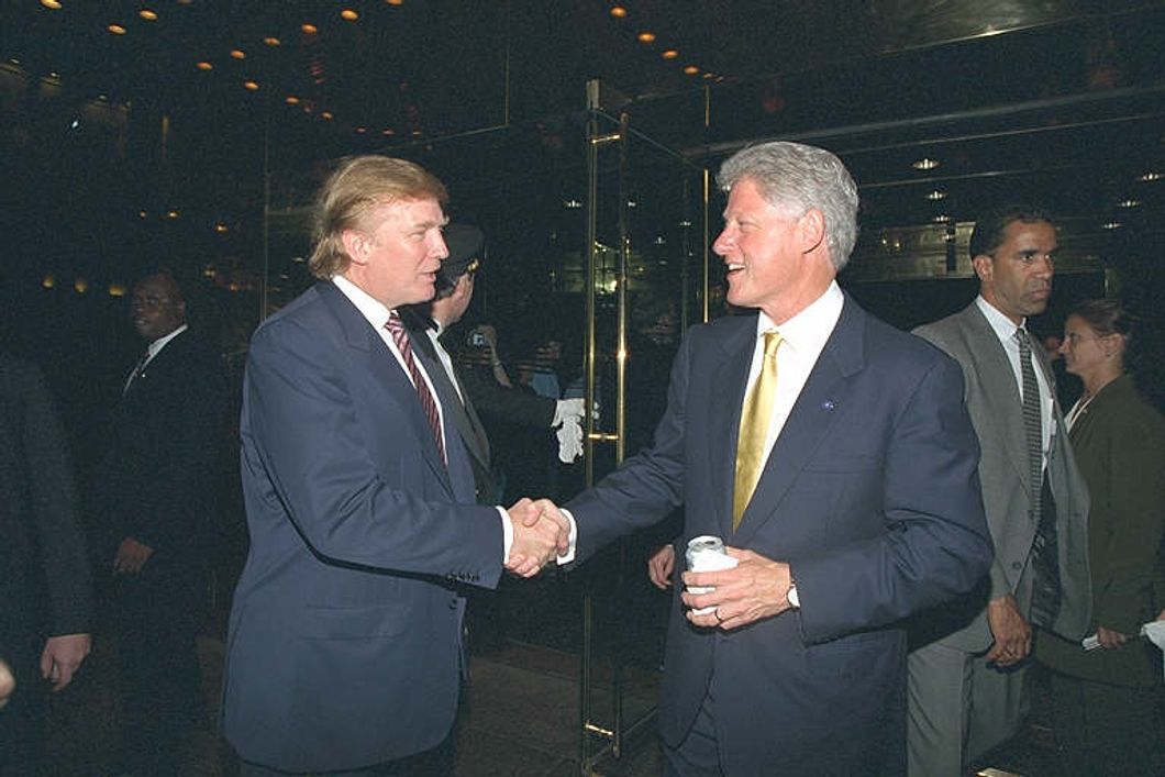 https://commons.wikimedia.org/wiki/Donald_Trump#/media/File:Donald_Trump_and_Bill_Clinton.jpg