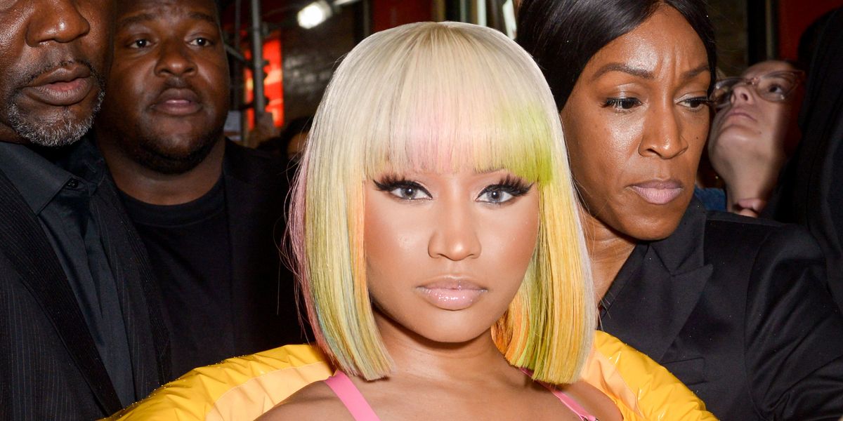 Nicki Minaj Debuts Rainbow Bob at NYFW