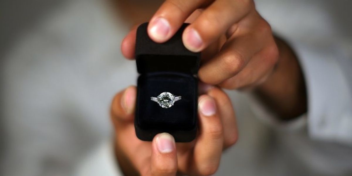 Experts Say You Should Date This Long Before Getting Married