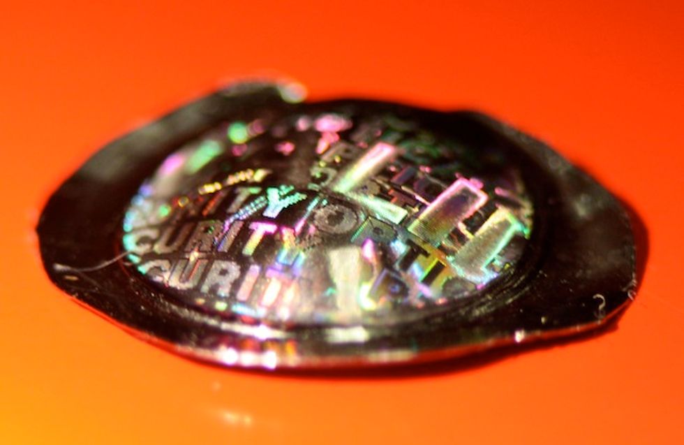 Apple to Use Innovative Space-Age Material