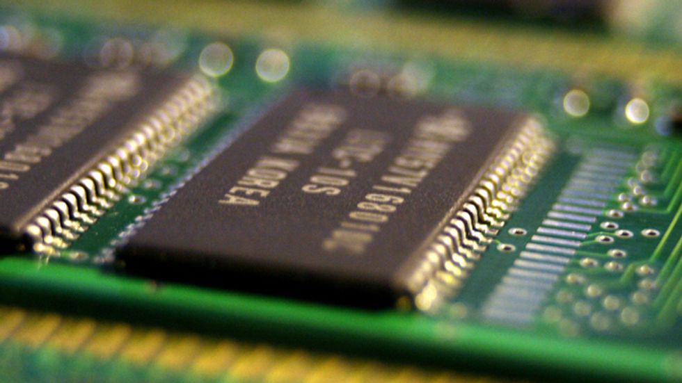 #32: Implant Memory Chips in Our Brains