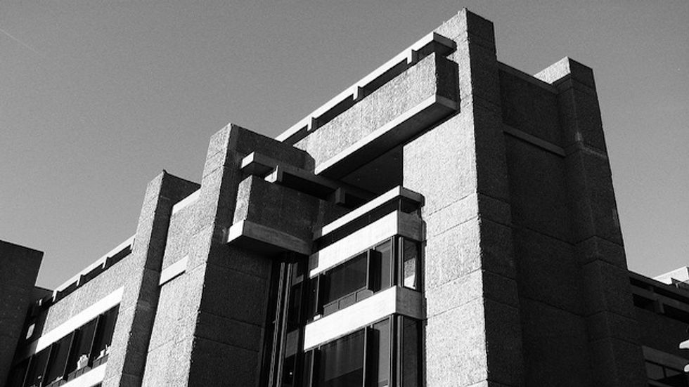 "No Means Yes, Yes Means Anal" Frat Banned From Yale