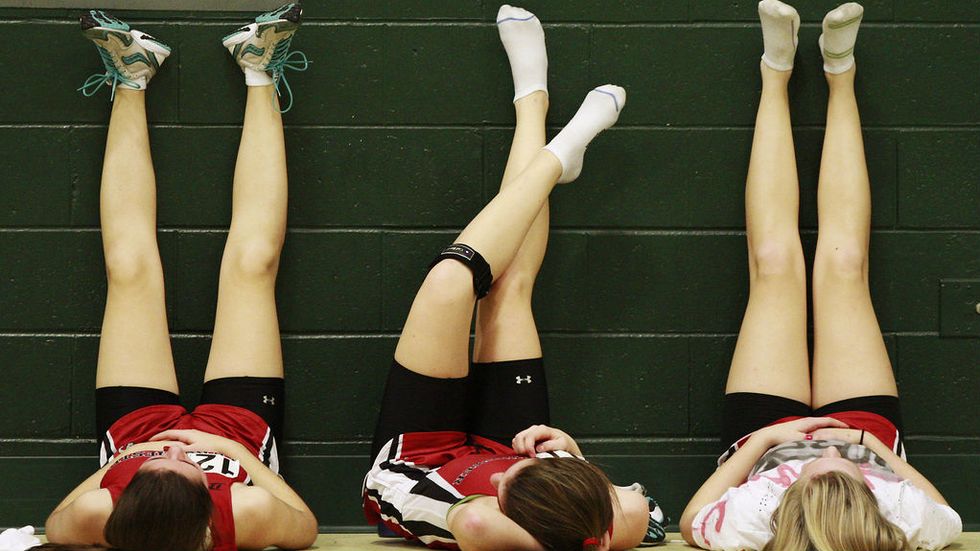 Abstinence helps girls finish high school, but not boys
