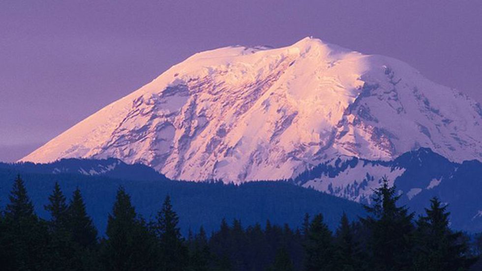 Debris flow on Mt. Rainier Why volcanoes are dangerous even when not