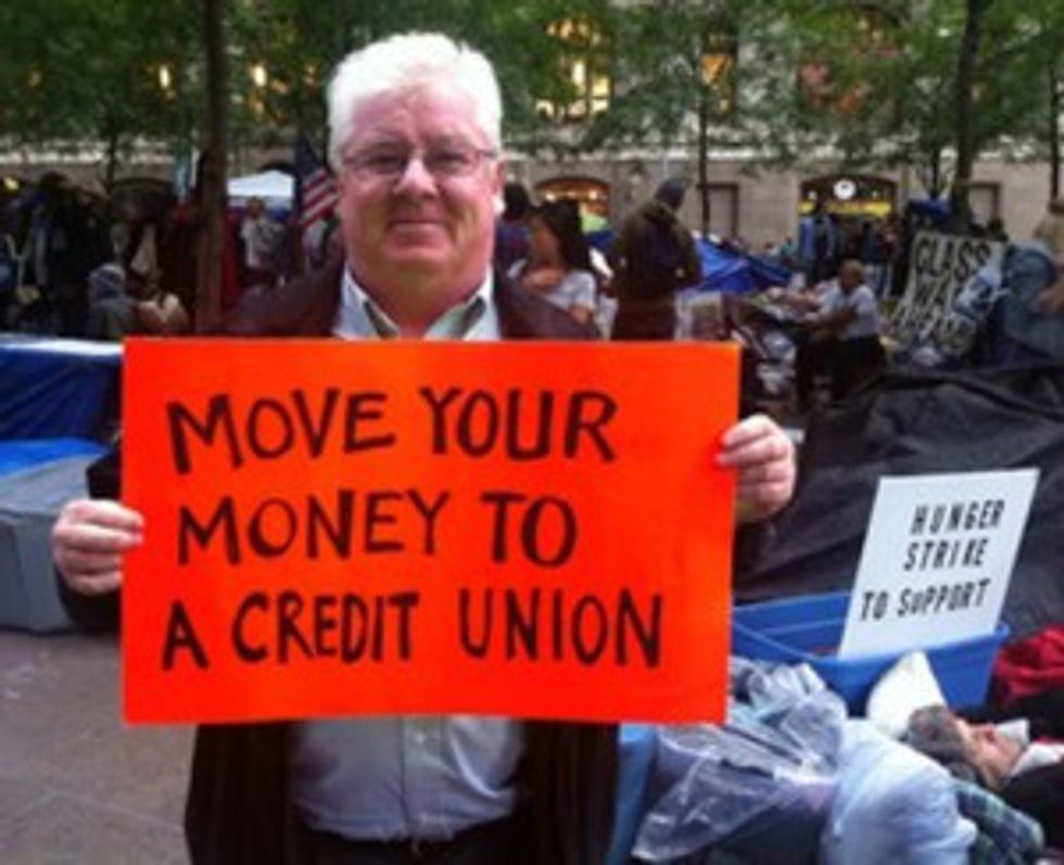 Tea Party vs. OWS: The psychology and ideology of responsibility