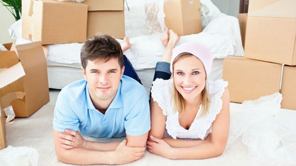 Moving the Family Distances Women from the Labor Market