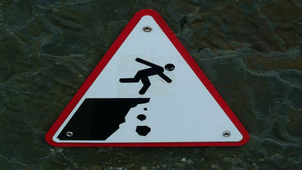 Optimism Bias and Loss Aversion. Risk Perception and The Fiscal Cliff.
