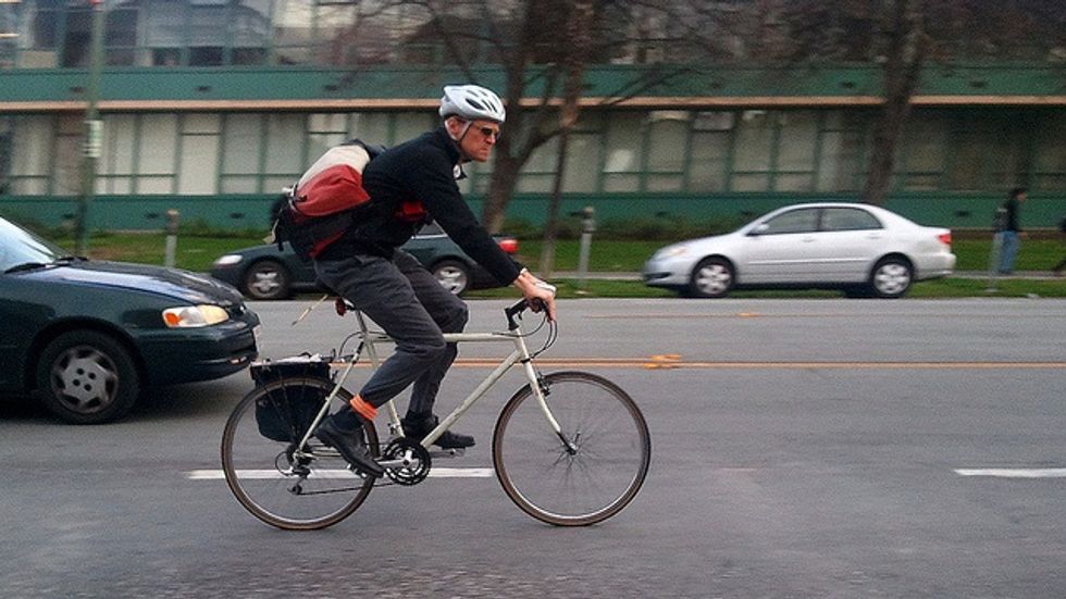A Bike Helmet Inspired By A Woodpecker's Head
