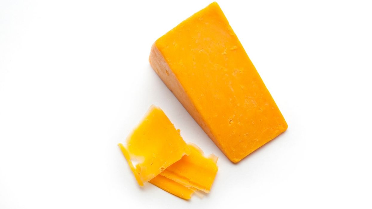 A Mom Is Demanding Answers After Her Son Dies From A Severe Allergic Reaction To Having Cheese Put Down His Shirt