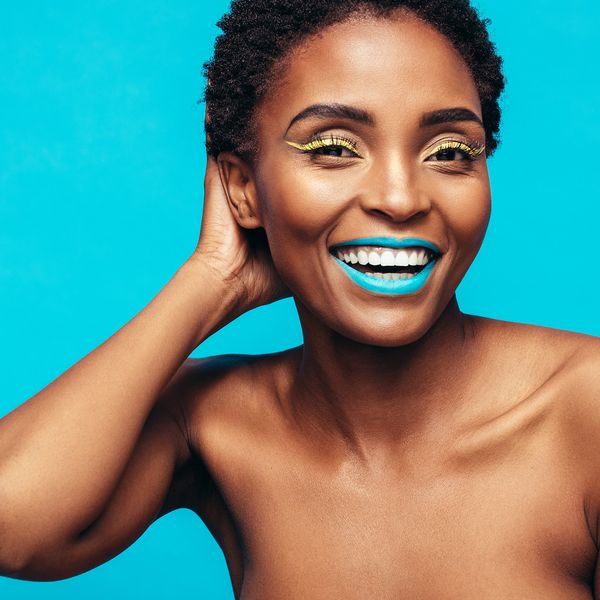 10 Lipstick Colors That Are Perfect For Sweater Weather