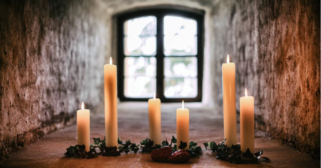Unsplash- Candles
