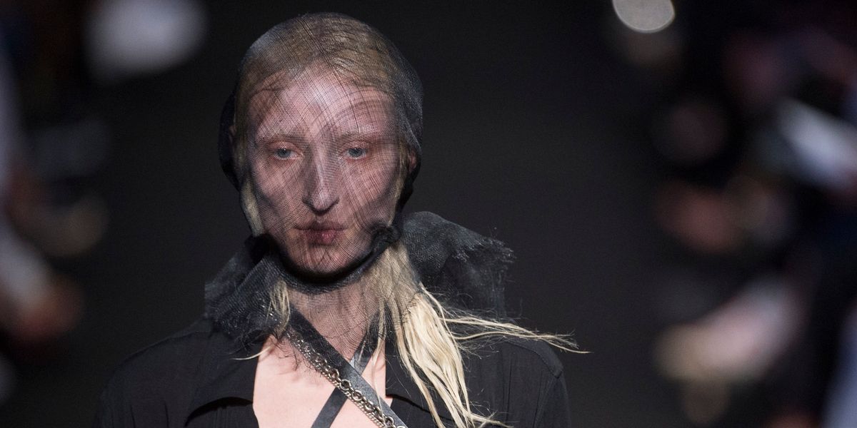 A Famous Corpse Inspired Ann Demeulemeester's Haunting Runway