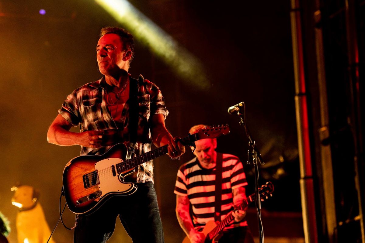 Bruce Springsteen Plays with Social D at Asbury Park