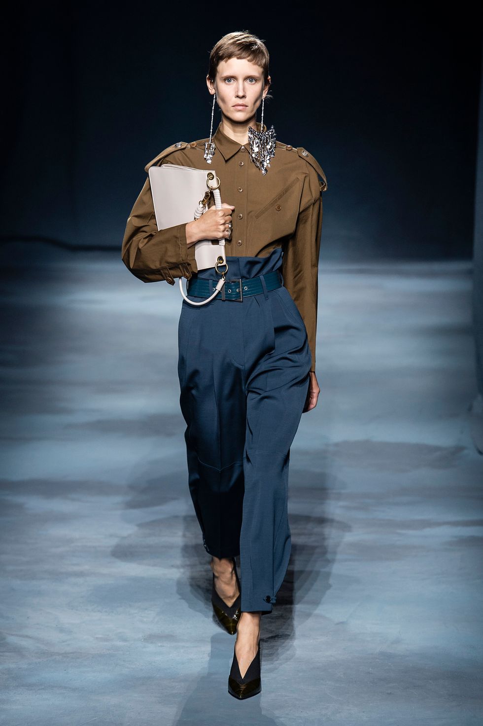 A Bisexual, Androgynous Artist Inspired Givenchy's Spring Show - PAPER ...